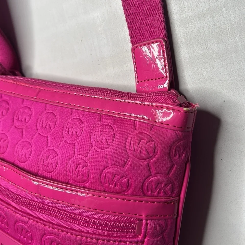 Michael Kors Fuschia Pink Adjustable Straps Shoulder Bag